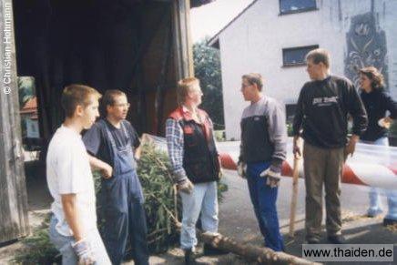 Thaiden_Kirmes_2001_03